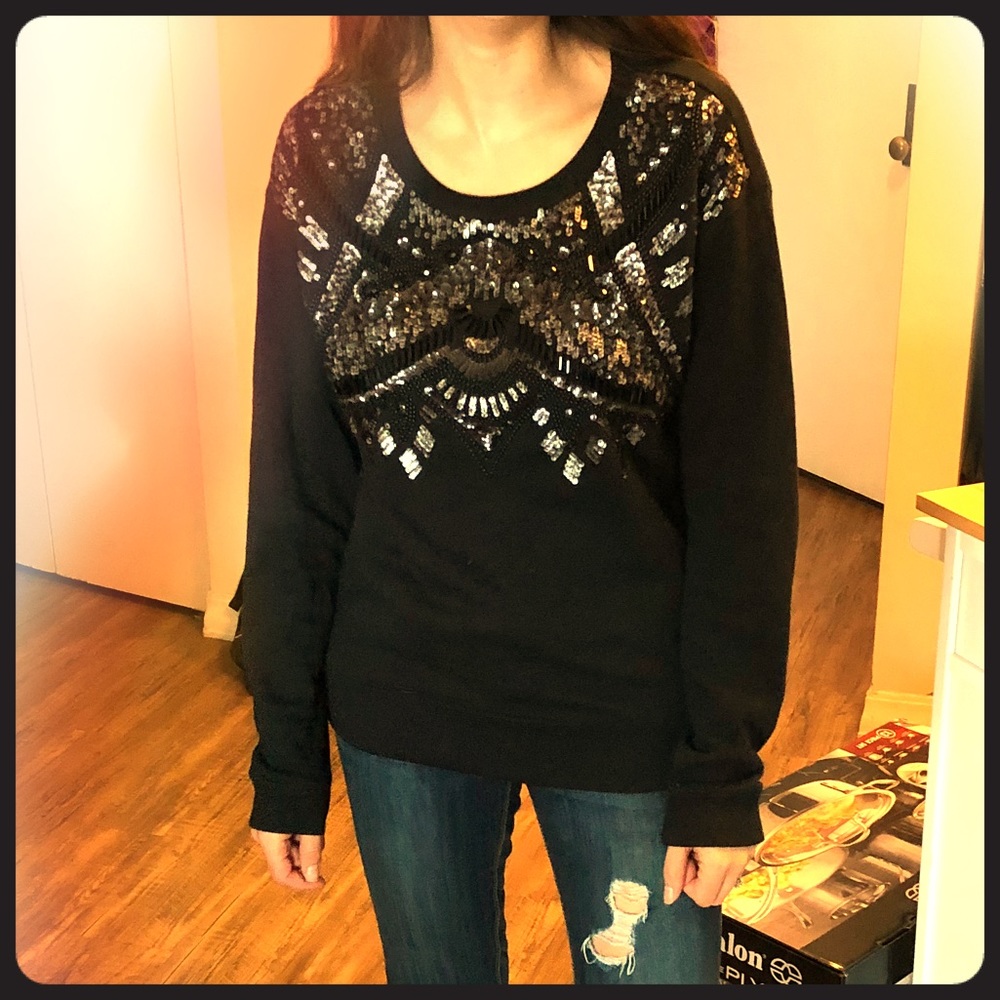 Cozy embellished Express sweatshirt fab condition!
